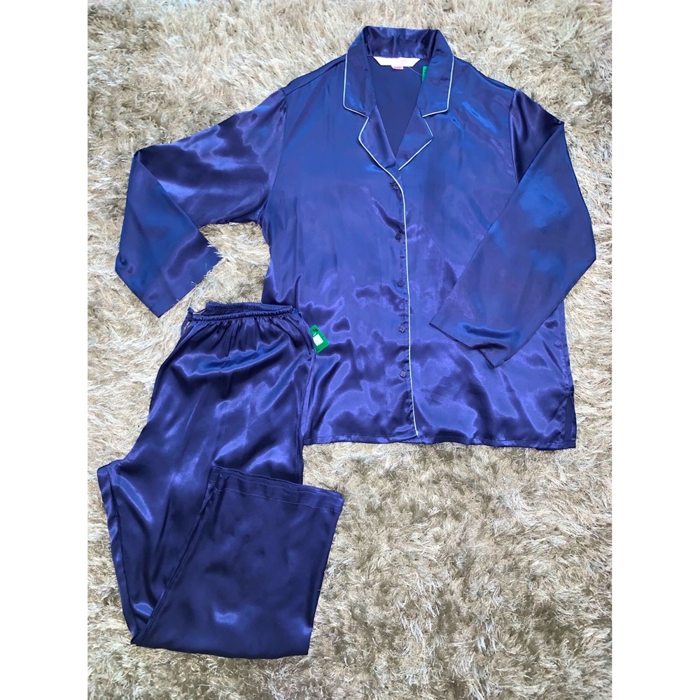 Victoria’s Secret Silk Pajama Set